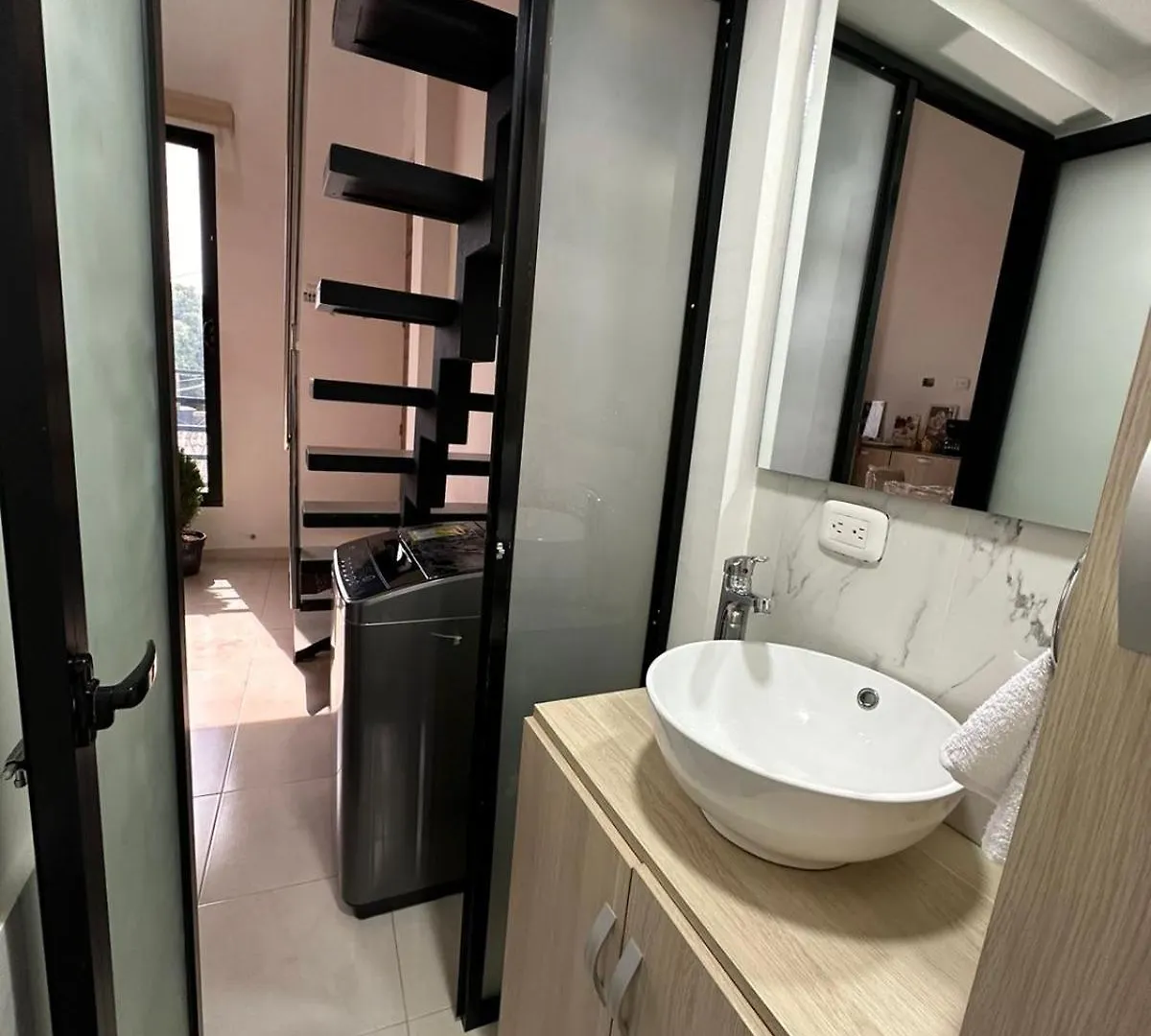 Apartaestudio Amoblado Tipo Loft En Barrio La Campina Cartagena