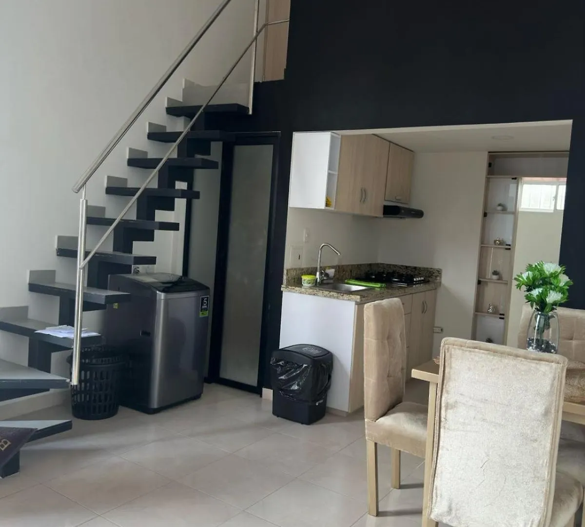 Apartaestudio Amoblado Tipo Loft En Barrio La Campina Cartagena 0*,
