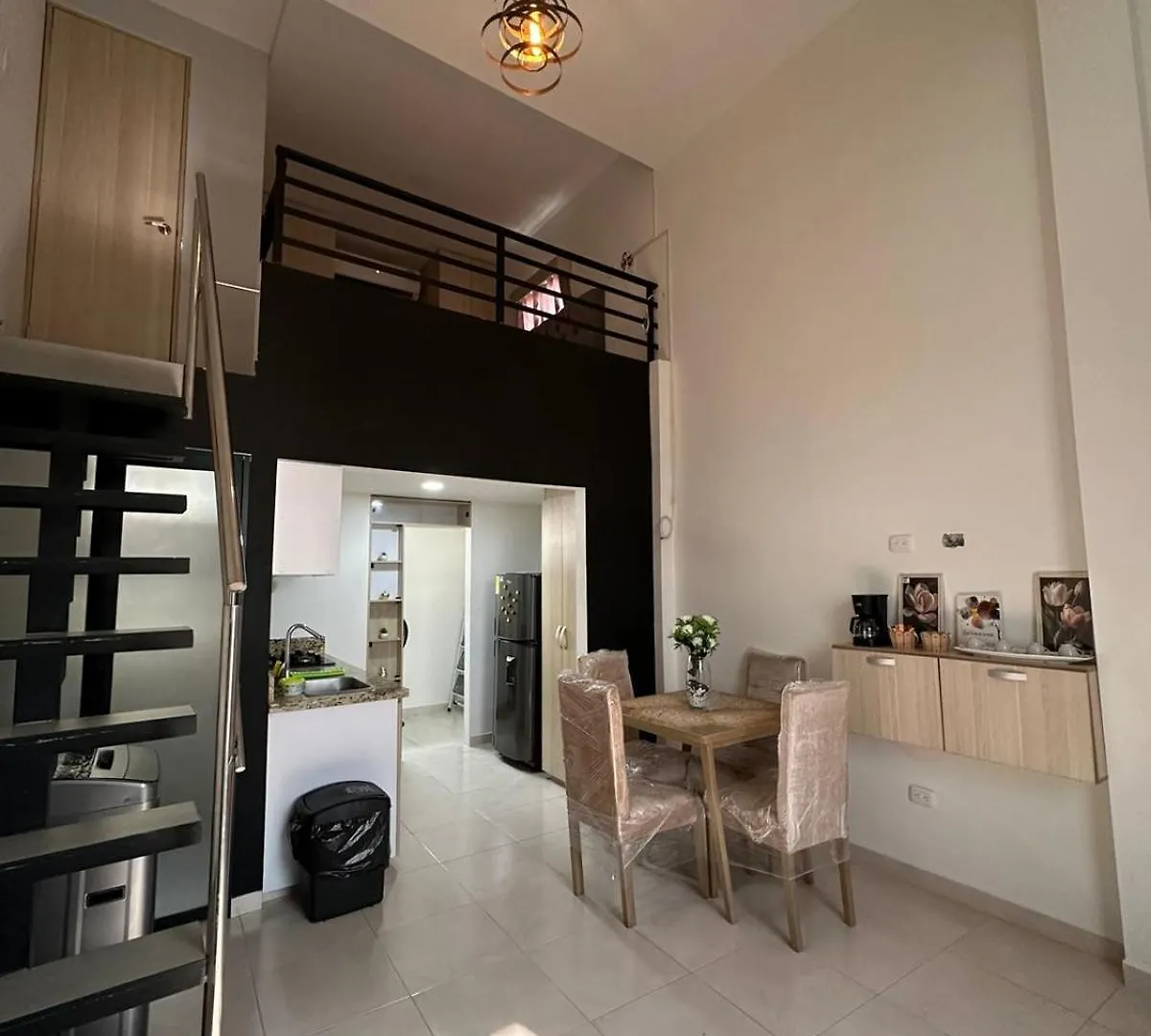 Apartaestudio Amoblado Tipo Loft En Barrio La Campina Cartagena 0*,