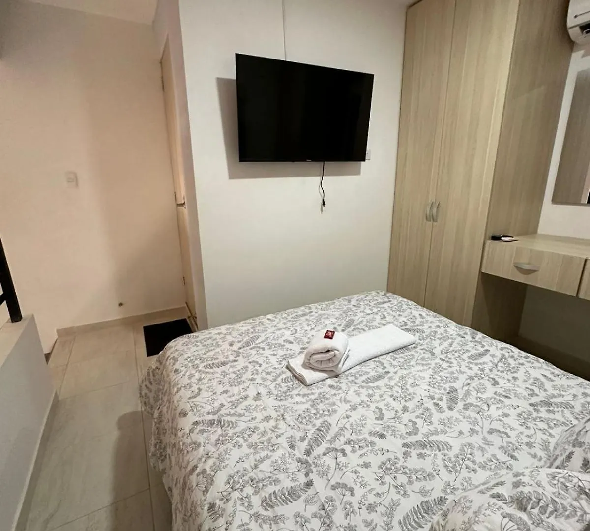 Apartaestudio Amoblado Tipo Loft En Barrio La Campina Cartagena Colombia
